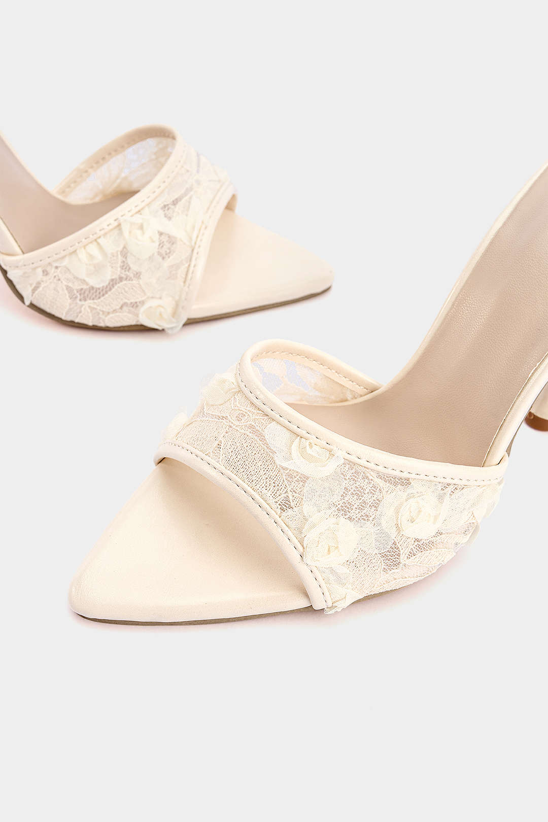 Ocano Lace Trim 3D Embroidery Heels – Cream Embroidered Heels